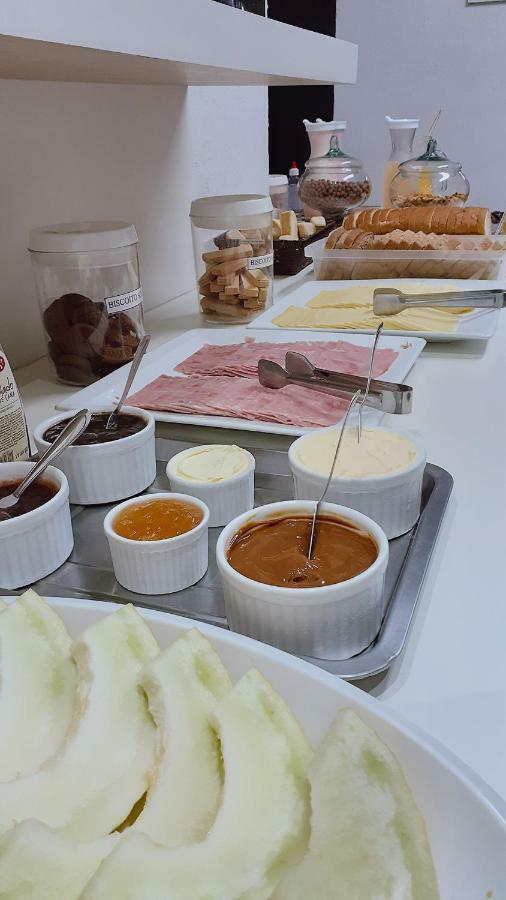Hotel Bella Julia 주앵빌 외부 사진